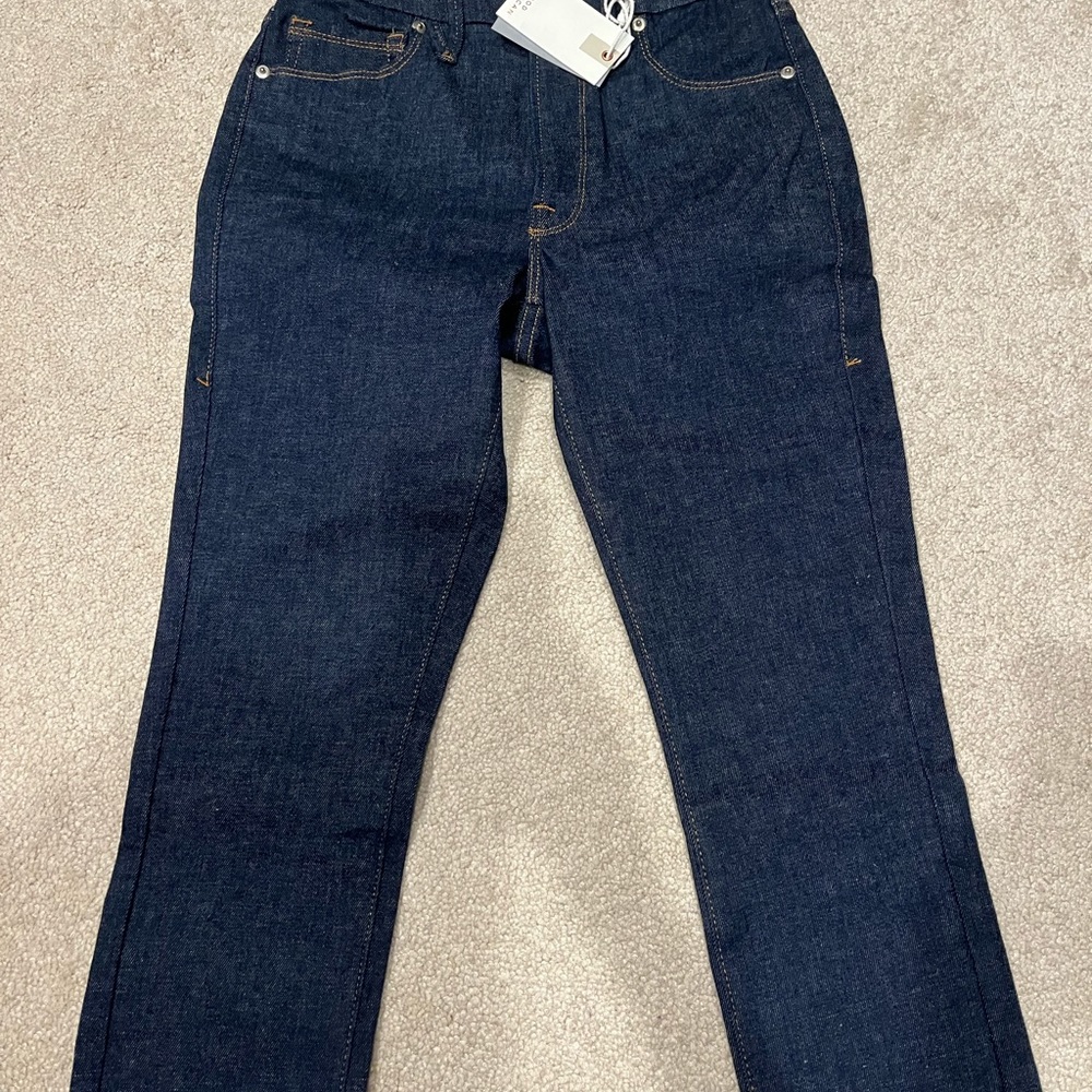 New With Tags Good American “Always Fits” Jeans